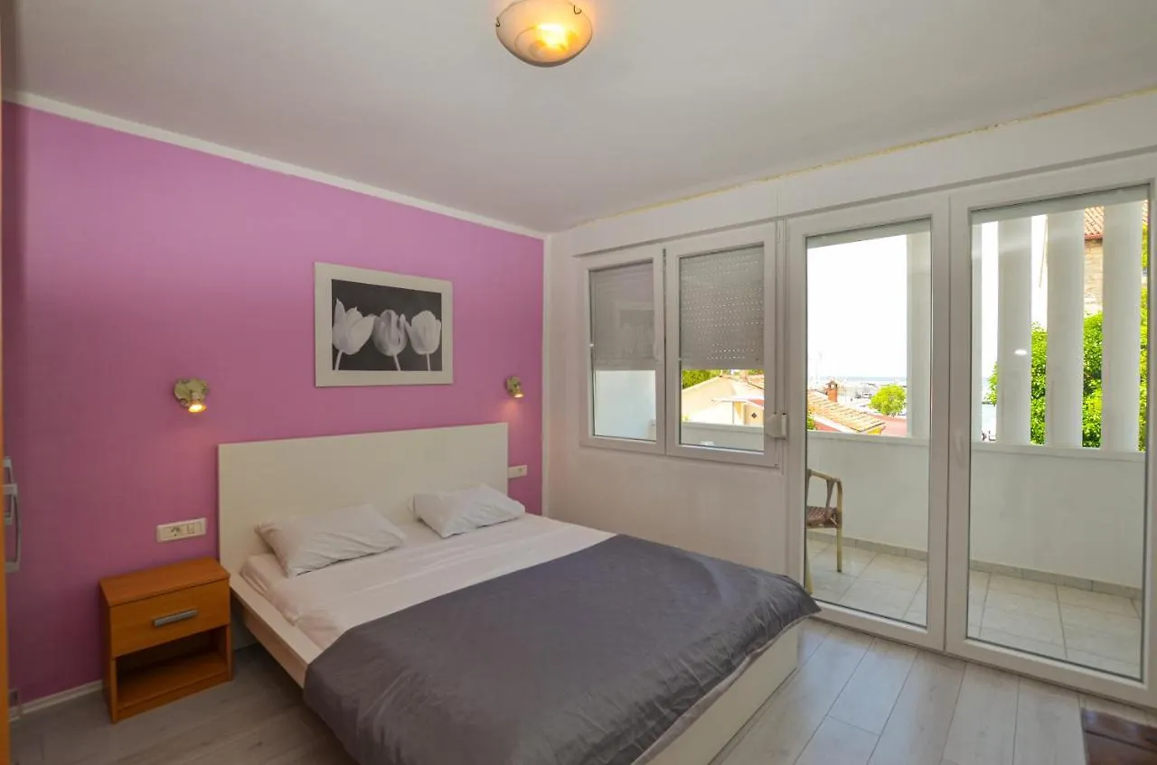 Apartments Iris Rovinj