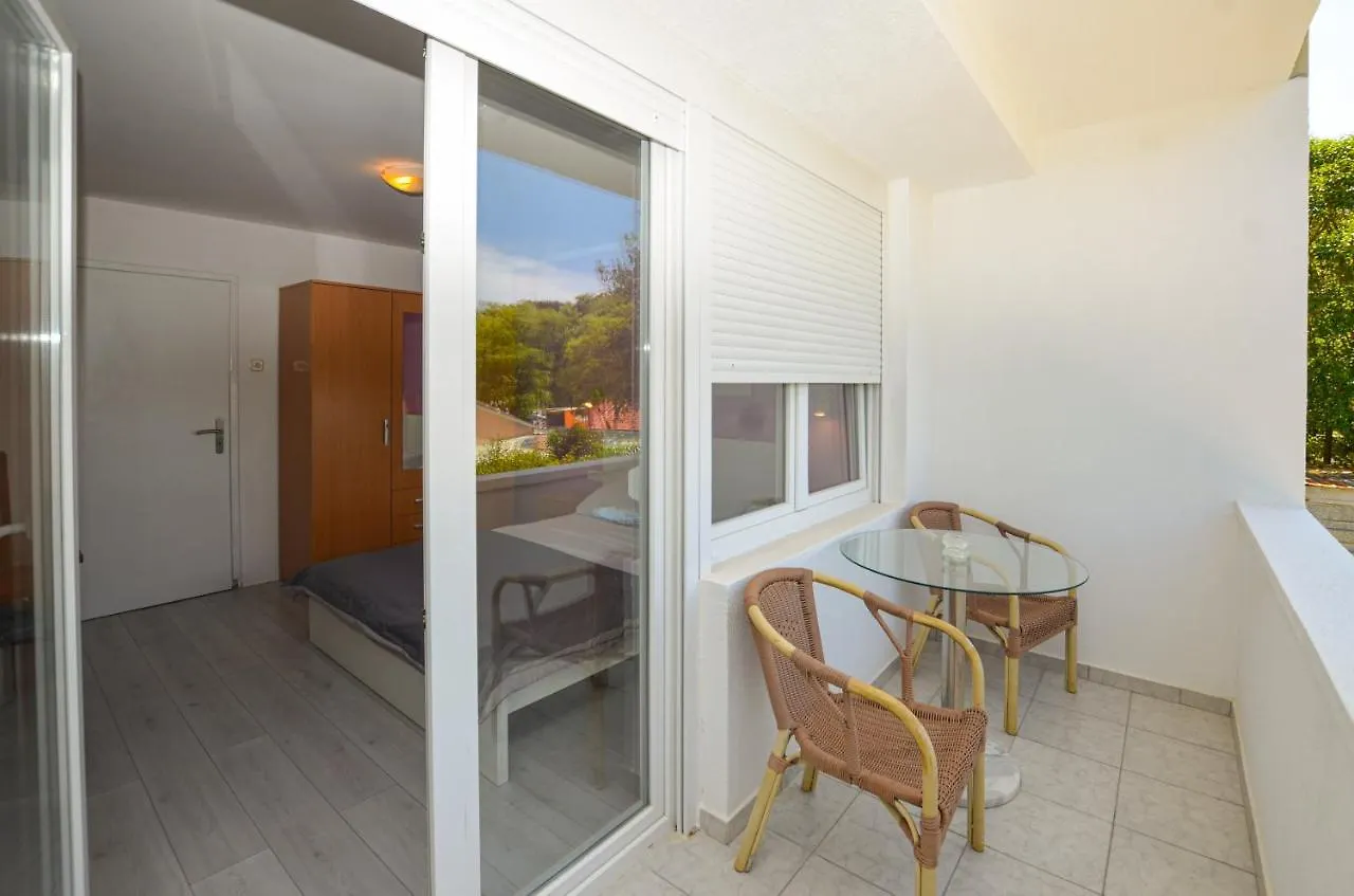 Apartments Iris Rovinj
