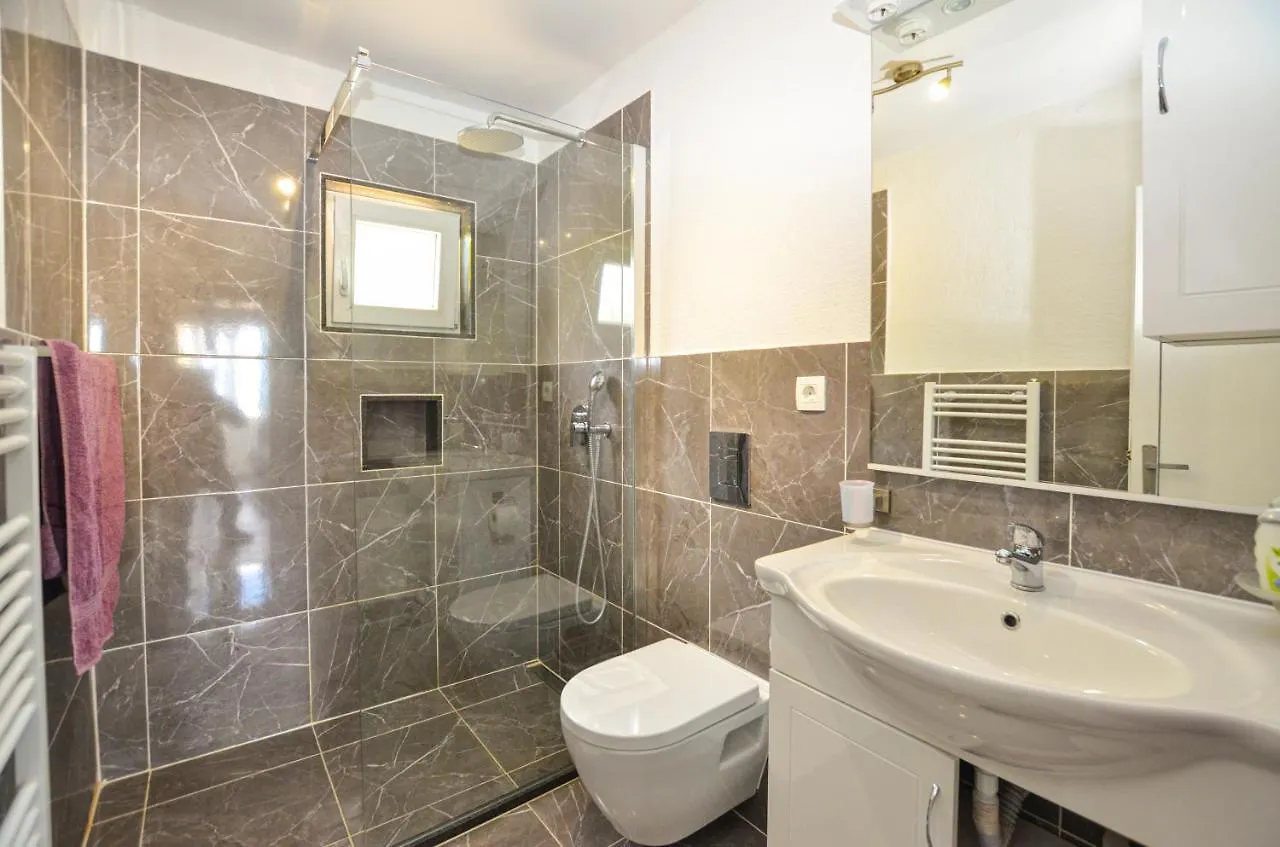 Apartments Iris Rovinj